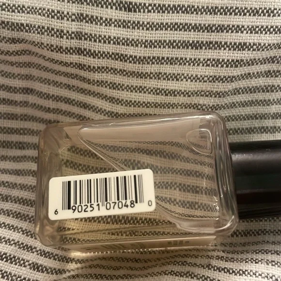 Jo Malone London body and hand wash, body cream and mini candle - Picture 11 of 11